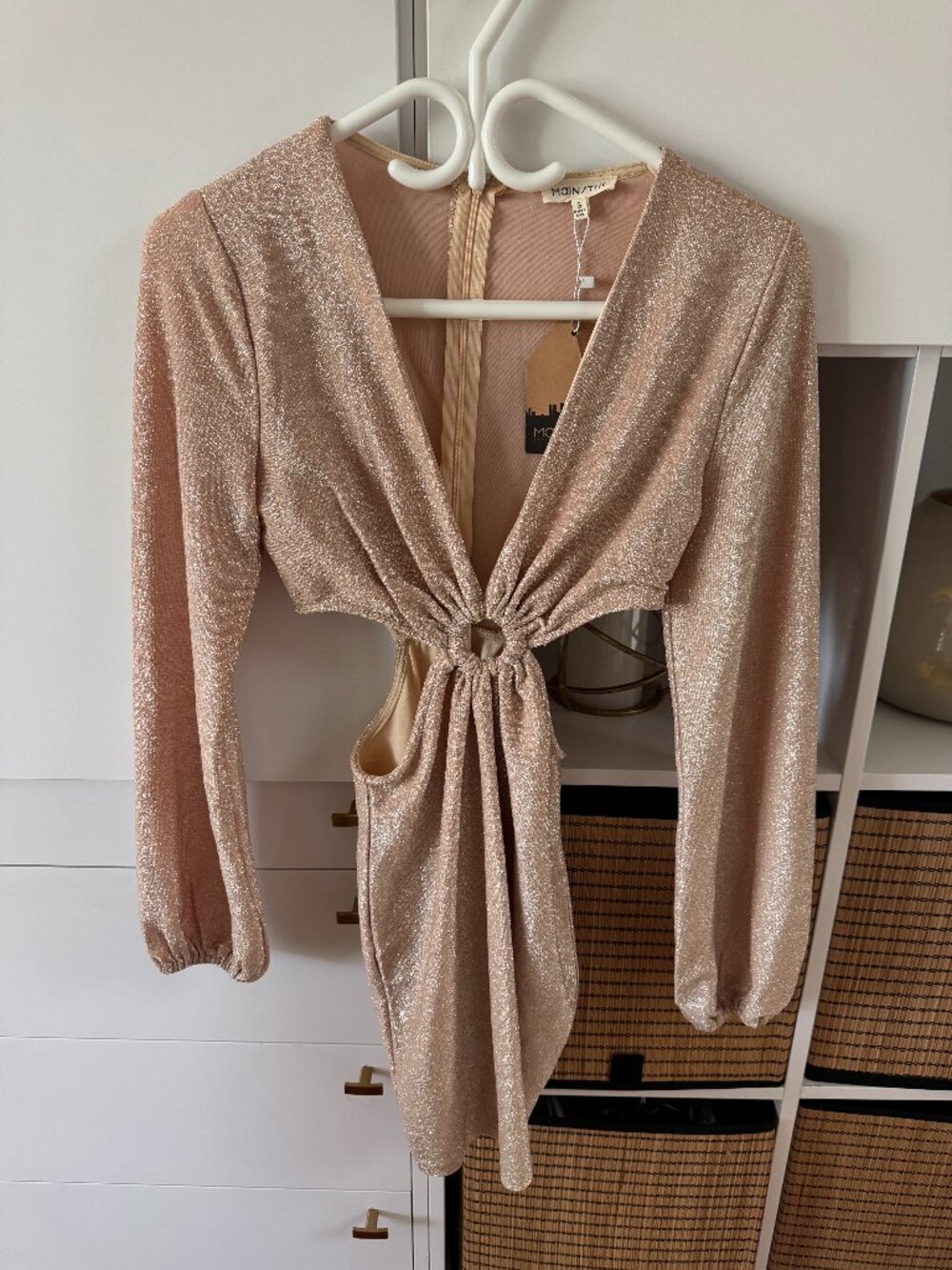 NEW with tags! Beautiful Gold sparkle dress. Size small.
